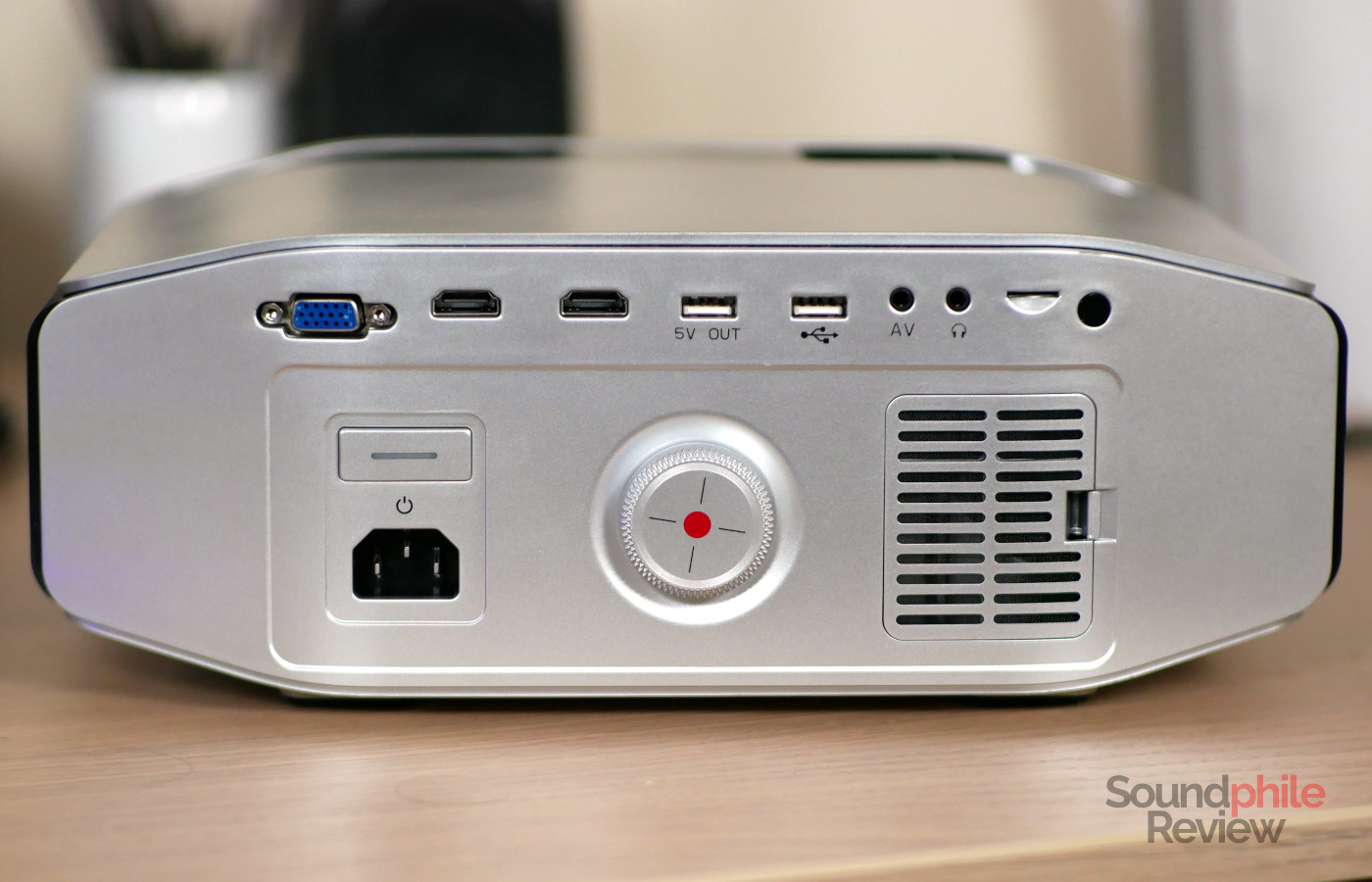 Goodee YG620 review: a good projector, but at a price - Soundphile Review