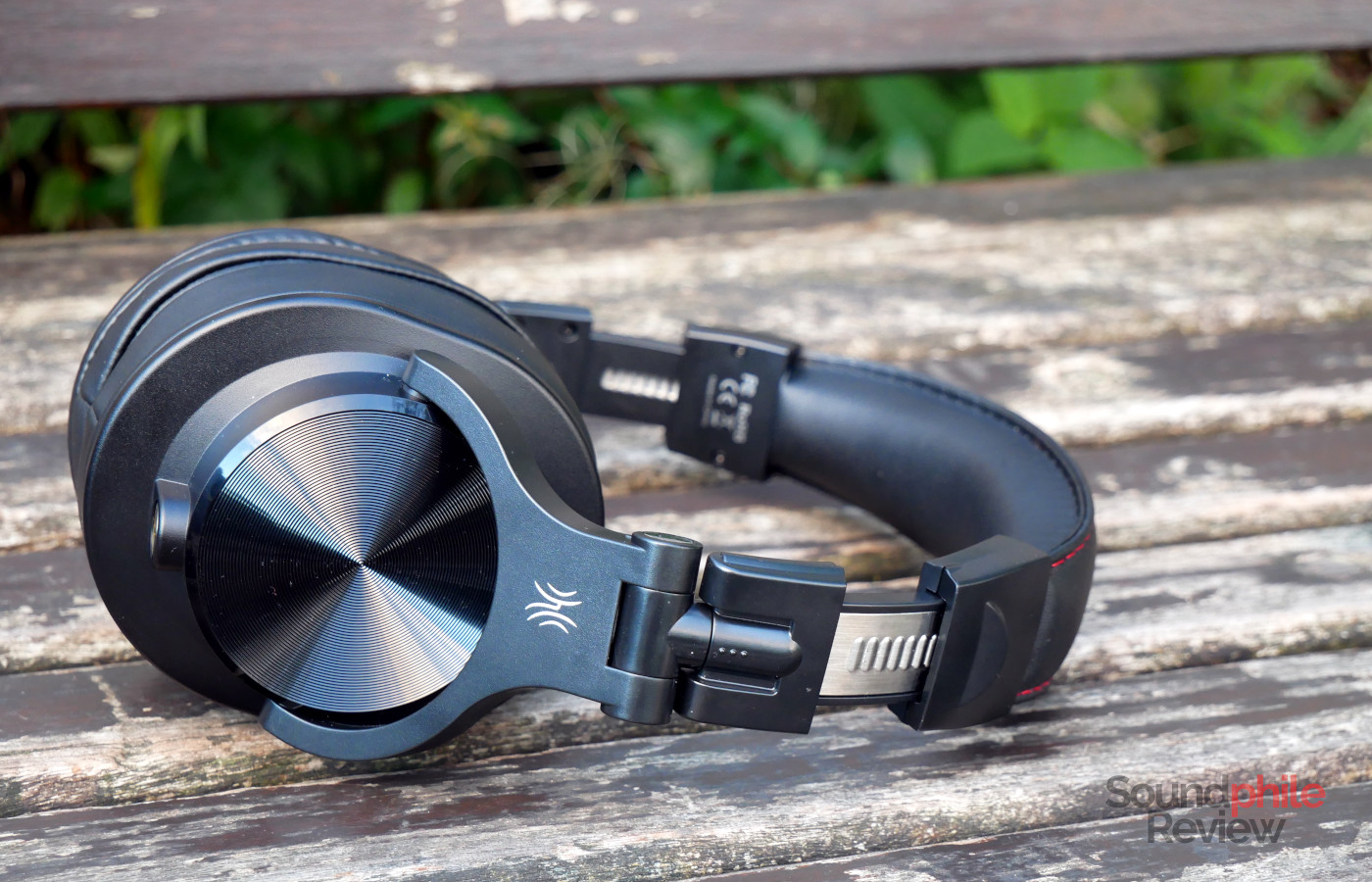 OneOdio Fusion A70 review: Cheap over-ear headphones with Bluetooth