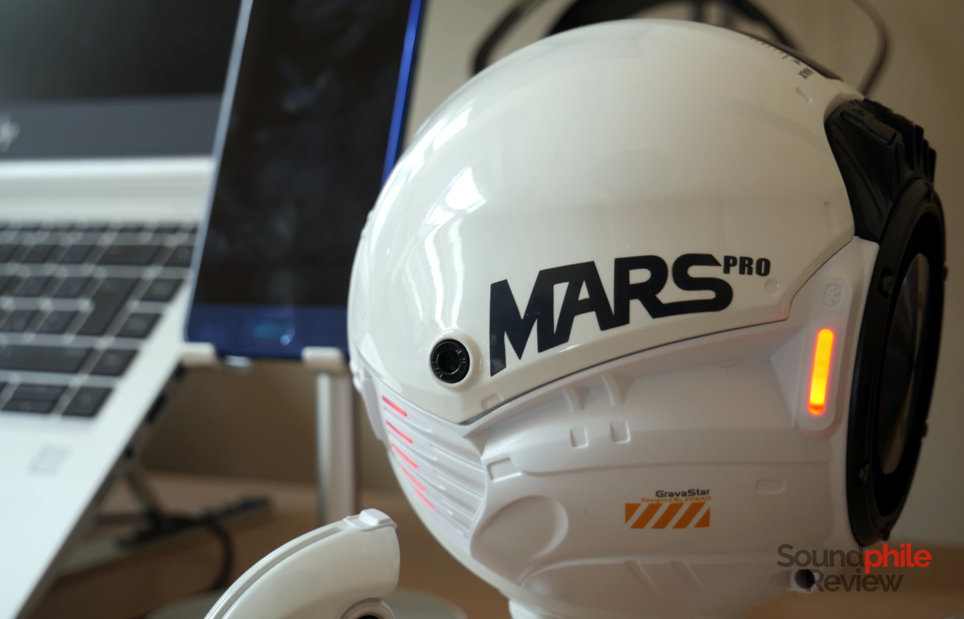 Gravastar Mars Pro review: The spider speaker from space